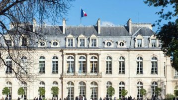 ولا يحيق المكر السّيئ إلّا بأهله