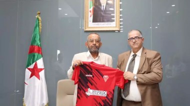 Le MC Oran passe officiellement aux mains d’Hyproc