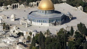 الأقصى في ذكرى إحراقه.. الواجبُ المتواصلُ