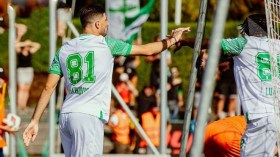 محيوص يبصم على بداية مميزة رفقة إيفردون