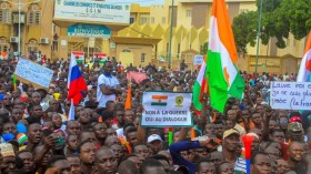 برلمان إيكواس مع الحلّ الدبلوماسي لأزمة النيجر