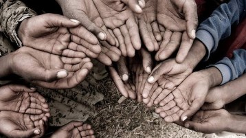 لو كان الفقر رجلا لقتلته..!