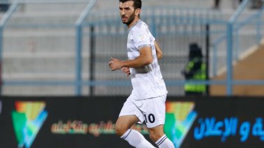 Amir Sayoud Continues to Shine, Sends Messages to Belmadi