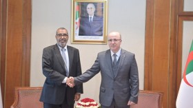 محادثات ثنائية بين بن عبد الرحمان والوزير الأول الصحراوي