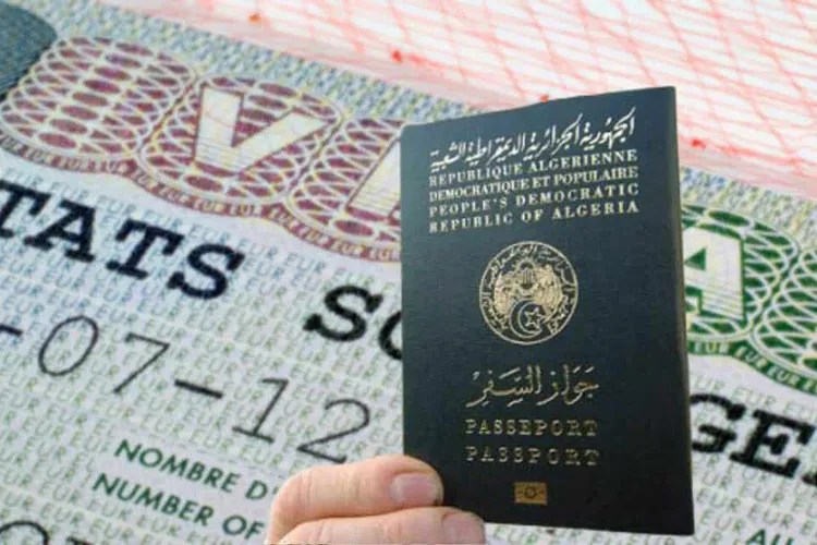 La France responsable de la moitié des refus de visas Schengen au Maghreb!