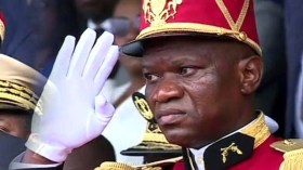 الغابون : من يكون بريس كلوتير أوليغي نغويما الذي أطاح بعلي بونغو؟