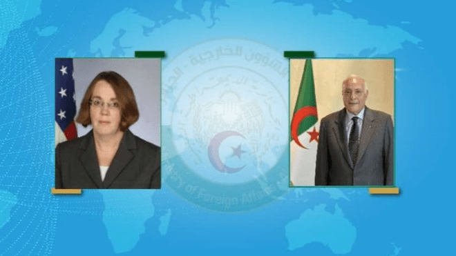 عطاف يتلقى اتصالا هاتفيا من مساعدة كاتب الدولة الأمريكي