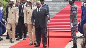 الغابون : حظر للتجول وقطع للإنترنيت في انتظار نتائج الرئاسيات