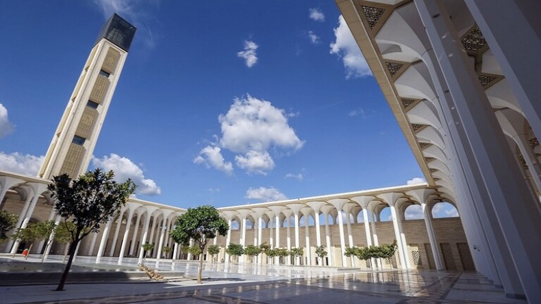 نقل الوصاية على “دار القرآن” إلى عميد جامع الجزائر