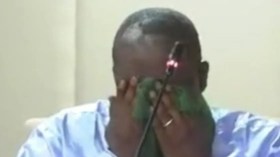 هذه حقيقة “فيديو” بكاء وزير المالية في النيجر