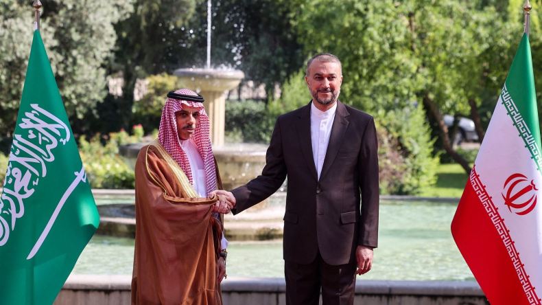 لأول مرة منذ استئناف العلاقات.. وزير خارجية إيران يزور الرياض