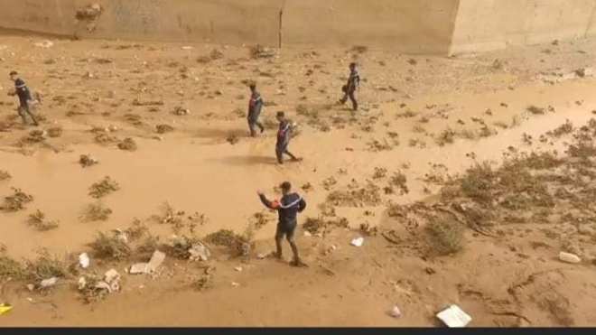 العثور على جثث 3 مفقودين جراء ارتفاع منسوب مياه الوادي بالبيض