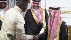 رسالة من الملك سلمان إلى الرئيس الانتقالي لبوركينافاسو