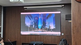 اجتماع تقني في وزارة السكن حول مشروع المدينة الإعلامية “Dzair Media City”