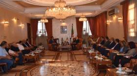 وزير الزراعة الأردني يحلّ بالجزائر على رأس وفد من المستثمرين (صور)