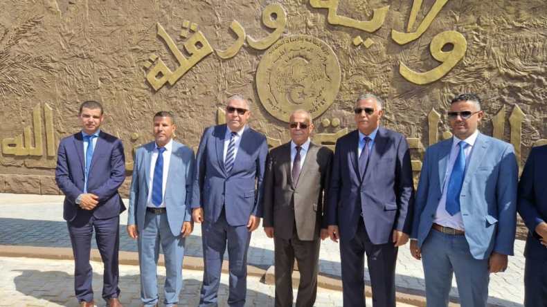 عون يدعو إلى تكثيف الترويج لإبراز فرص الاستثمار في ورقلة