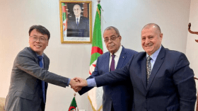 عون يدعو ممثلي علامة “جاك” إلى تسريع عملية استيراد و تصنيع السيارات في الجزائر