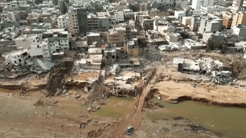 المنظمة الدولية للهجرة: نزوح أكثر من 43 ألف شخص من درنة الليبية بسبب السيول