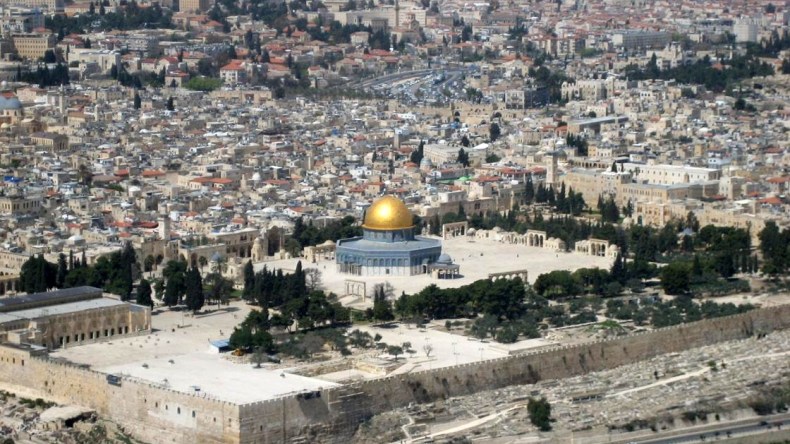 السعودية تقود جهودا لـ”تنشيط عملية السلام” في فلسطين المحتلة