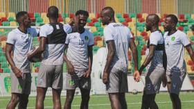 تأهّل موريتانيا والحكم غربال يطرد لاعبَين