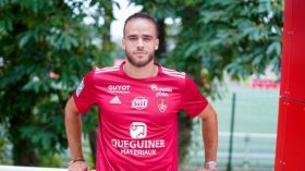 رسميا.. براهيمي ينضمّ إلى هذا النادي