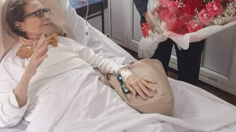 بعد دخولها المستشفى.. هنية يهاتف بوحيرد للاطمئنان على صحتها