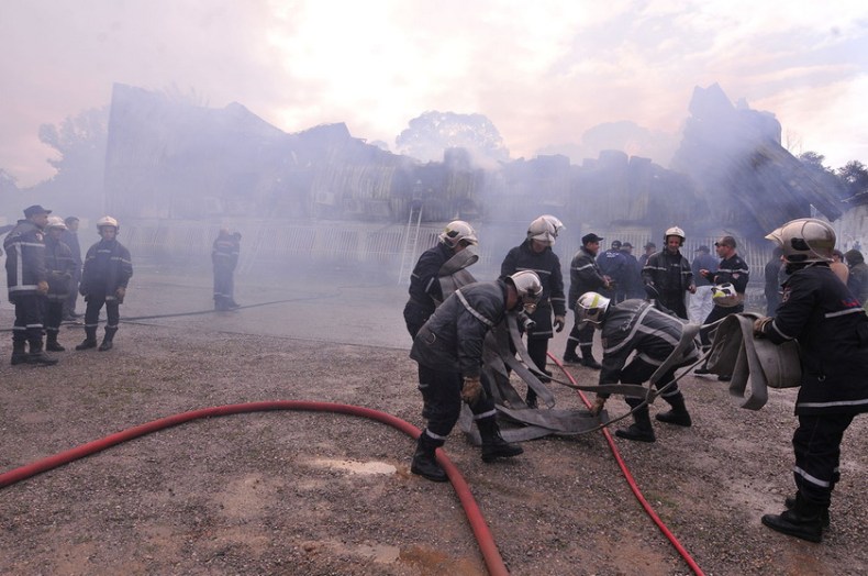 Incendie au marché “Chahid Mohamed Guessab” de Blida: 200 étals brûlés