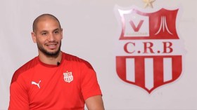 قديورة سادس لاعب دولي يعود إلى البطولة الجزائرية