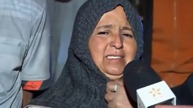 فيديو لأم مغربية فقدت زوجها وأولادها الأربعة يثير تعاطف رواد الشبكات