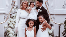 محرز وتايلور.. ميلا أول جزائرية تشهد حفل زفاف والديها!