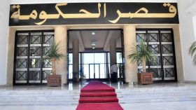 اجتماع للحكومة حول قطاعات العدل والسكن والعمل