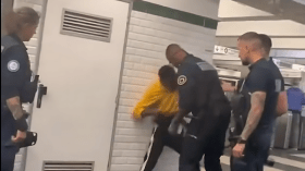 Paris: Un agent RATP filmé en train de frapper un homme, une enquête ouverte