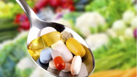 “تغذي الأورام السرطانية”.. خبراء يحذرون من تناول مكملات هذه الفيتامينات!