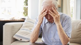 لهذا السبب يجب الحجر على مرضى الزهايمر