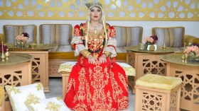 اللباس التقليدي العنابي.. رموز الدلالة وسر اللفة والقاط