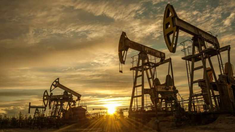 وزارة النفط العراقية: أسعار النفط قد تقفز إلى مستوى 100 دولار قبل نهاية 2023