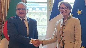 الجزائر وباريس: عقد اجتماع دوري للمشاورات السياسية