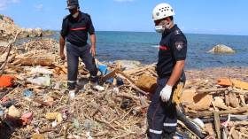 فريق الإغاثة الجزائري: ارتفاع حصيلة الجثث المنتشلة بدرنة إلى 344