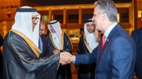 وزير خارجية الاحتلال الإسرائيلي يزور دولة عربية