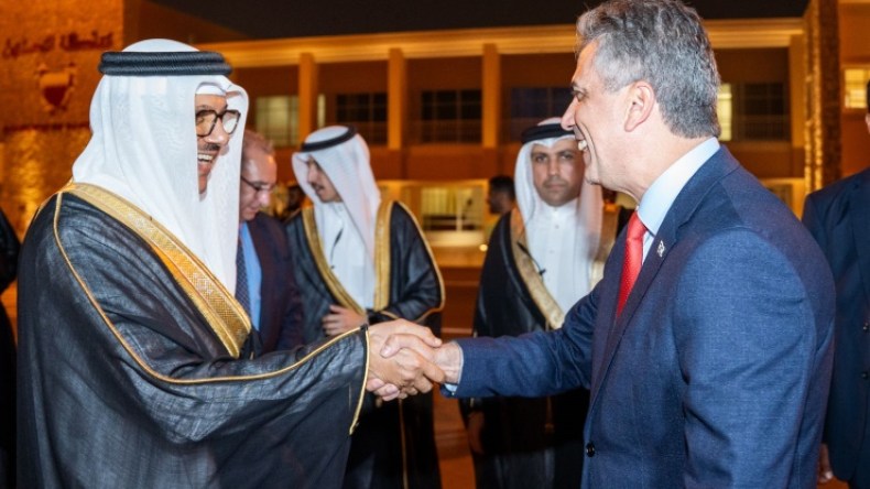 وزير خارجية الاحتلال الإسرائيلي يزور دولة عربية