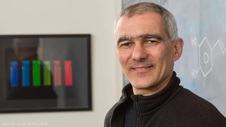 عالم من أصول عربية بين الفائزين بجائزة نوبل 2023 للكيمياء