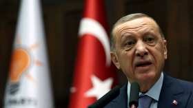 أردوغان: على إسرائيل أن تخرج من حالة الجنون وتوقف هجماتها فورا