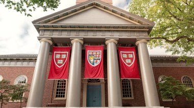 Des associations d’Harvard tiennent Israël pour «responsable des violences qui se déroulent»