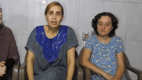 أسيرات إسرائيليات لدى المقاومة يوجّهن رسالة لنتنياهو (فيديو)