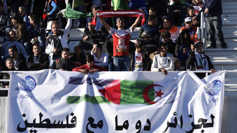 تأجيل جميع المنافسات والتظاهرات الرياضية في الجزائر تضامنا مع فلسطين