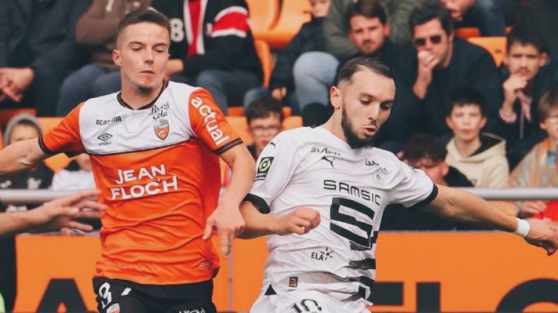 غوري يتألّق تمريرا