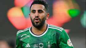 مدرب الأهلي السعودي: “محرز.. موهوب ونستفيد منه دائما”