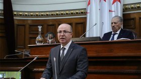 لا تراجع عن الطابع الاجتماعي للدولة ودعم الفئات الهشة