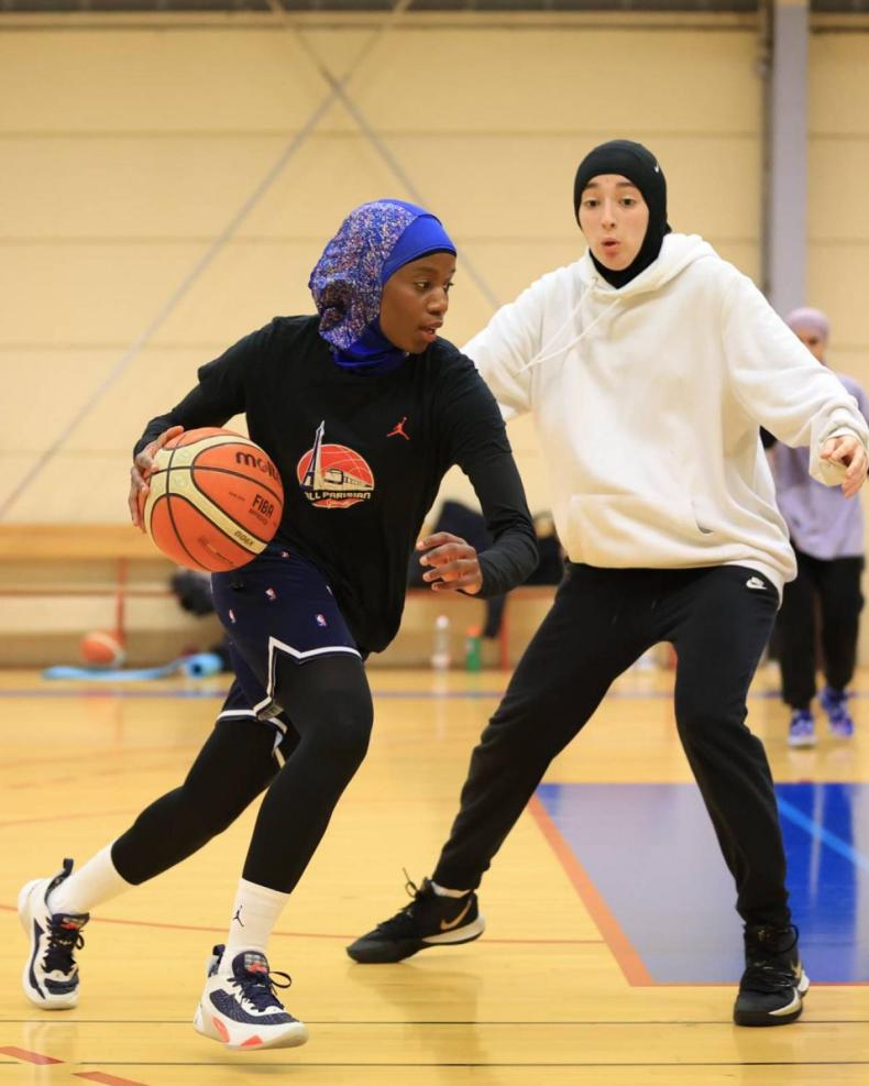 Île-de-France: les clubs de basket “favorables au Hijab” privés de l’aide financière