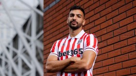 ليريس يترك بصمة في فوز ستوك سيتي